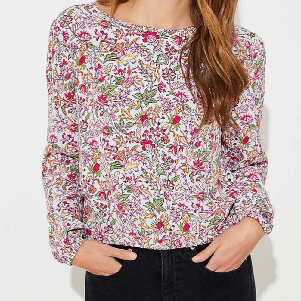 LOFT | Wrap Back Cropped Top - Picture 3 of 3